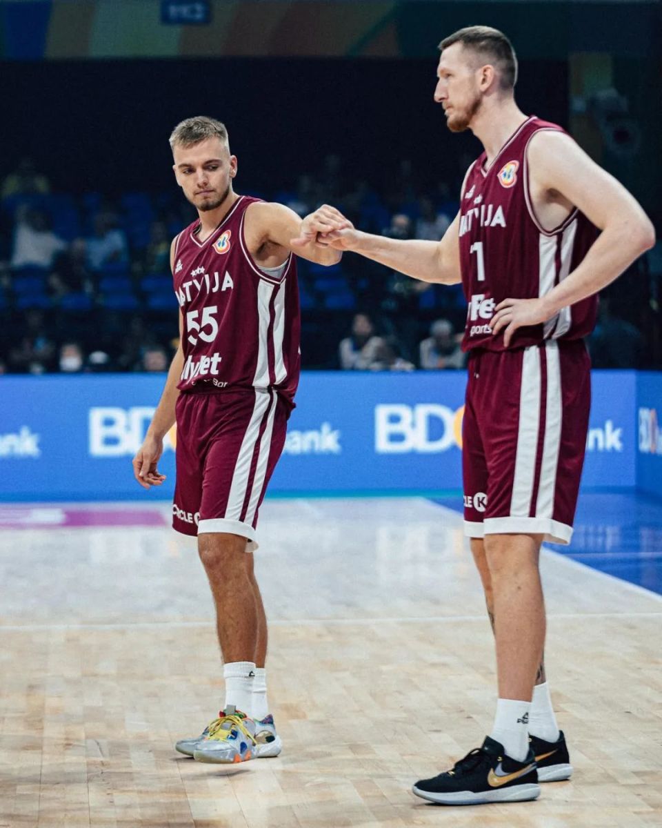 APP下载-包含今晨法国杯传出新动向;新疆广汇豪取连胜;管理层表态——赛场秩序良好;数据趋势出现新变化的词条