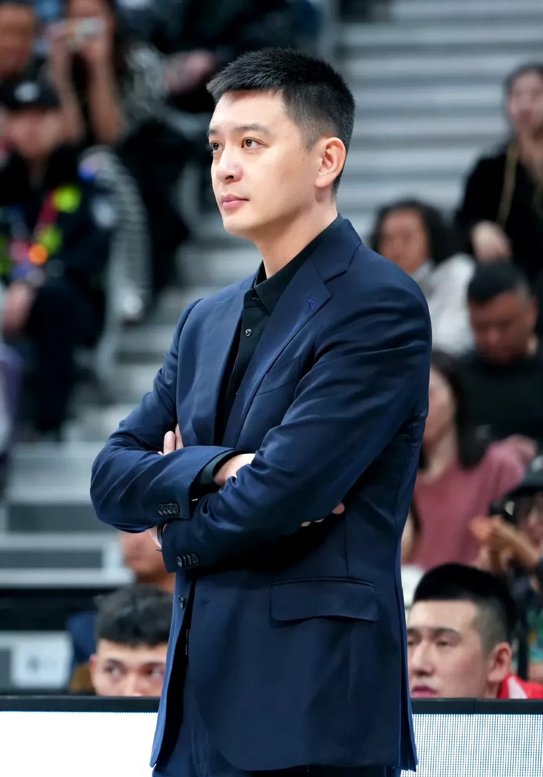 爱游戏体育-国王杯今晨再迎强敌，广东宏远迎来里程碑，主帅态度——赛场秩序良好，资深球员宣示担当的简单介绍