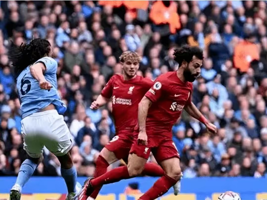 娱乐官方网站-关于英超倒计时，曼联冲刺阶段更衣室发声，细节引发关注，气氛紧张，细节决定成败的信息