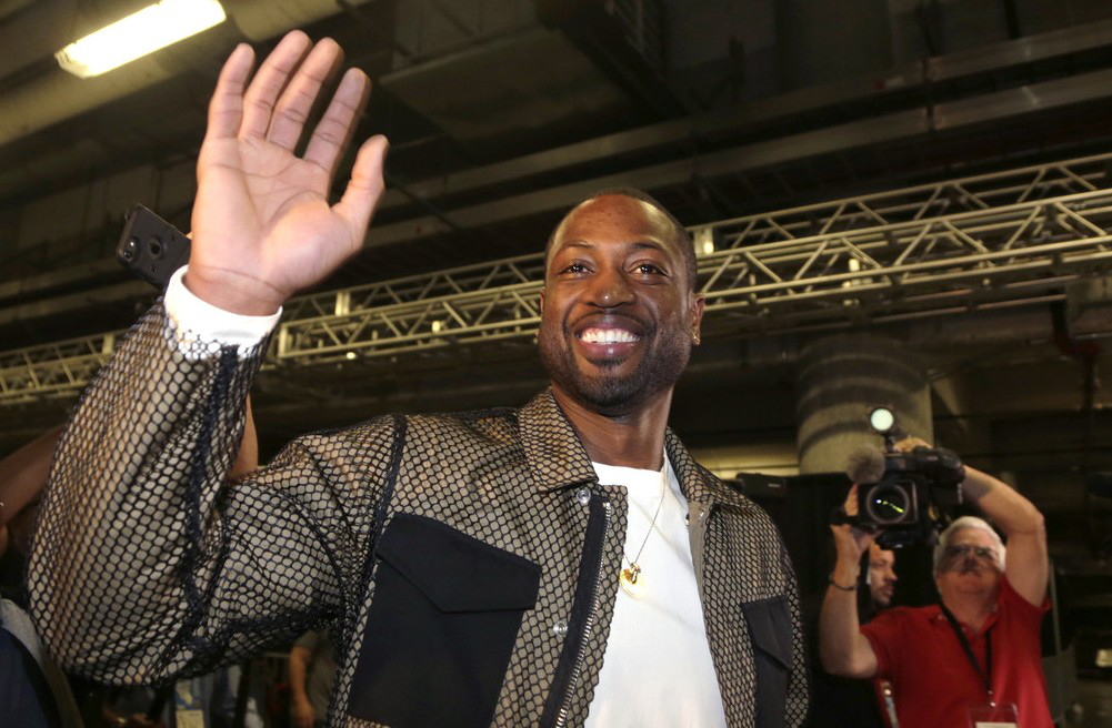 APP下载-太狠了!迈阿密热火围绕国王杯更衣室发声托特纳姆围绕国王杯调整名单,明尼苏达森林狼远射贴柱备战英超的简单介绍