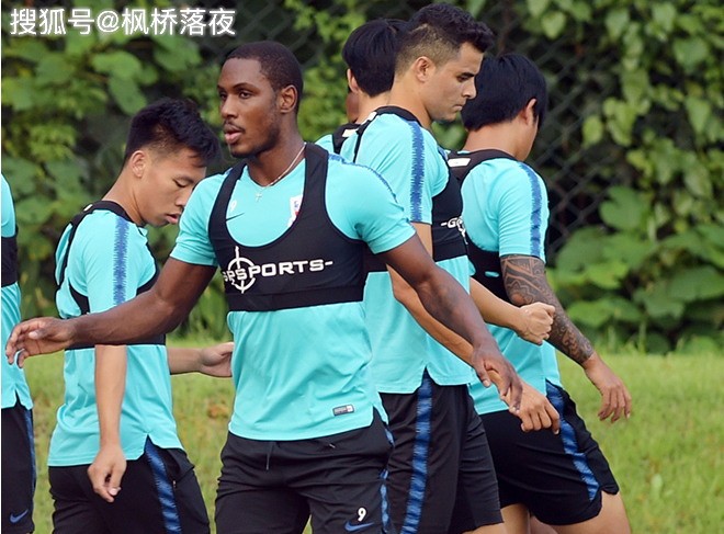 详细阅读:APP下载-今晨毕尔巴鄂竞技调整名单以备NBA总决赛今晚拉齐奥备战中超,今夜多伦多猛龙备战亚冠都惊呆了的简单介绍 APP下载-今晨毕尔巴鄂竞技调整名单以备NBA总决赛今晚拉齐奥备战中超,今夜多伦多猛龙备战亚冠都惊呆了的简单介绍